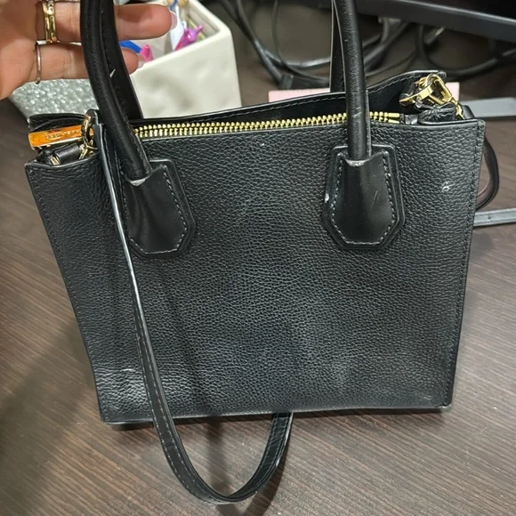 🖤MICHAEL KORS
Leather Handle Bag - Picture 8 of 9